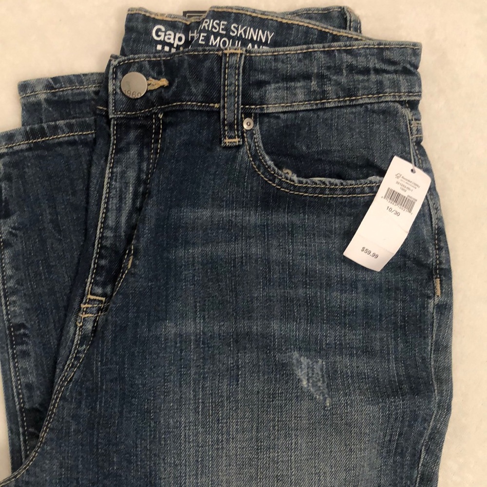 NWT-GAP High Rise Skinny Jeans Size 10